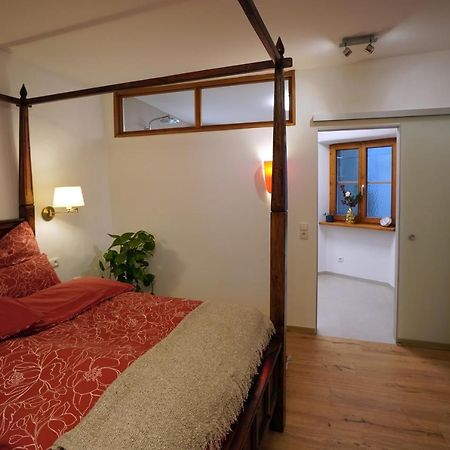 Altstadt Apartment Am Schergentor Hall in Tirol Esterno foto