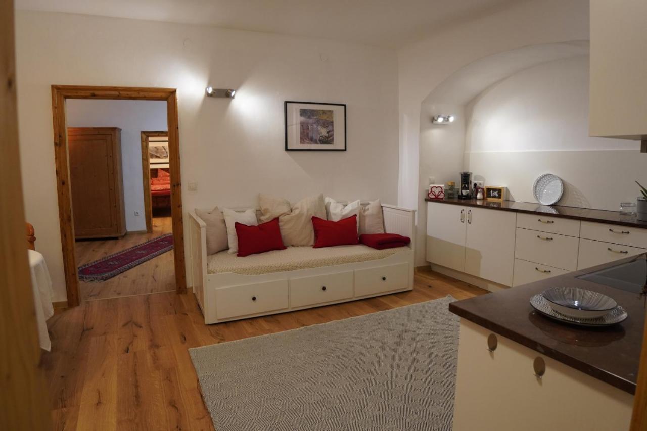 Altstadt Apartment Am Schergentor Hall in Tirol Esterno foto