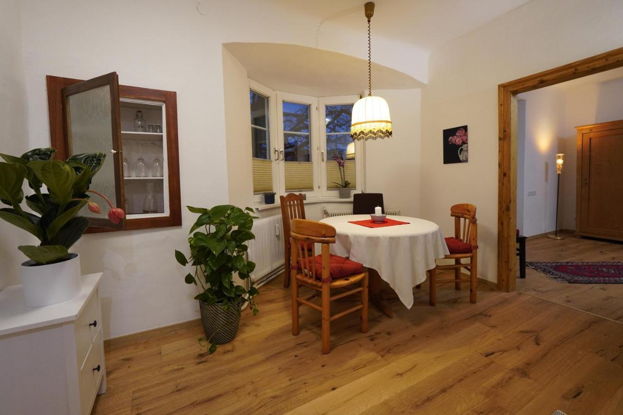 Altstadt Apartment Am Schergentor Hall in Tirol Esterno foto